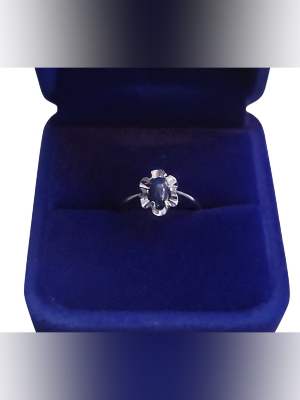 Vintage 10K Solid White Gold Genuine Lindy Star Blue Sapphire Ring Size 5.5 - Picture 2 of 15